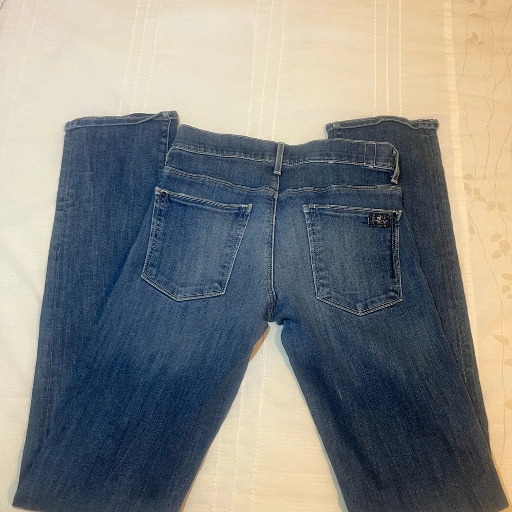 7 For All Mankind Dark Skinny Jeans 🌸 - Picture 3 of 4